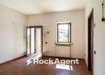 Cucina - Quadrilocale Frazione Camolino, Montesegale - foto 12