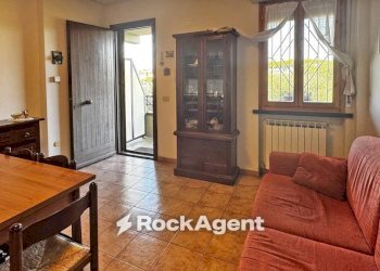 Salone - Three-room apartment via Carlo Ginori, Cecina - photo 7