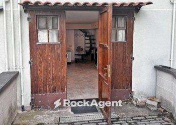 Cortile interno - Three-room apartment via Carlo Ginori, Cecina - photo 32