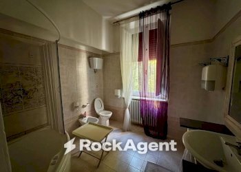 Bagno - Apartment via Amiternina, 16, L'Aquila - photo 13