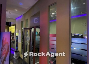 Interno non residenziale - Commercial Activity corso Umberto I, 16, Montesilvano - photo 1