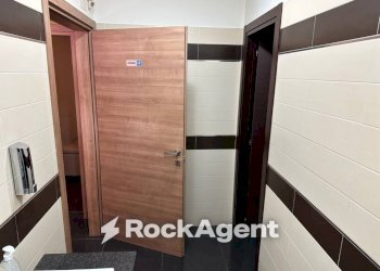 Bagno - Commercial Activity corso Umberto I, 16, Montesilvano - photo 23