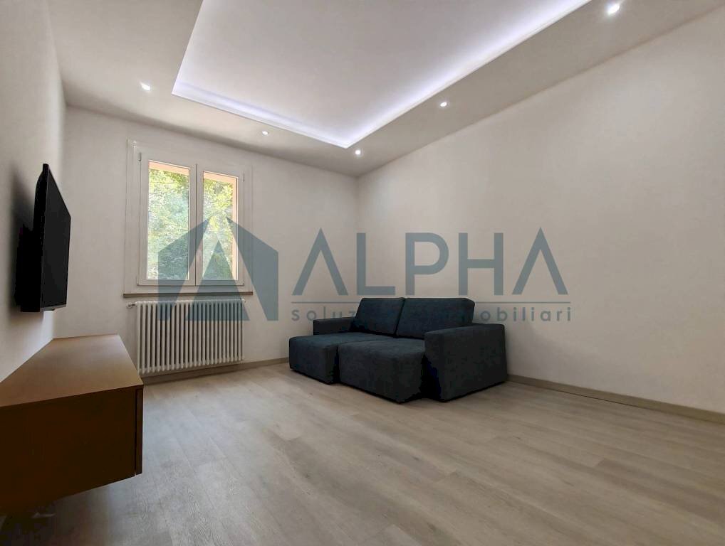 Salone - Three-room apartment via Mura Porta Fiume, Cesena - photo 1