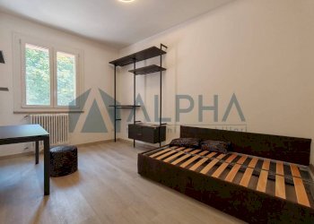 Camera da letto - Three-room apartment via Mura Porta Fiume, Cesena - photo 10