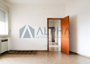 Camera da letto - Three-room apartment via Madonna delle Rose, Cesena - photo 14