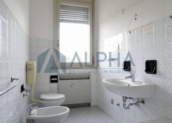 Bagno - Three-room apartment via Madonna delle Rose, Cesena - photo 17