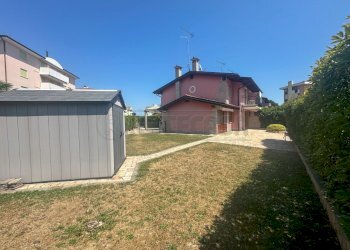 ESTERNI - Villa a Schiera Viale Aldo Moro 11, Cervignano del Friuli - foto 3