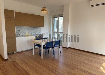 Cucina-Living - Four-room apartment Via Porta Damiani 18, Pavia - photo 1