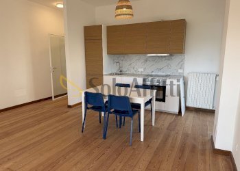 Cucina-Living - Four-room apartment Via Porta Damiani 18, Pavia - photo 4