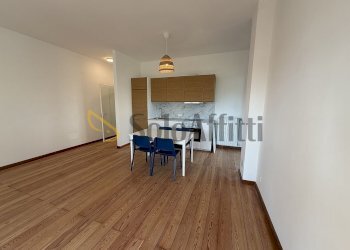 Cucina-Living - Four-room apartment Via Porta Damiani 18, Pavia - photo 5