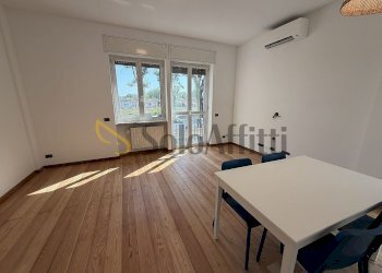 Living - Four-room apartment Via Porta Damiani 18, Pavia - photo 8