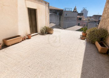 Terrazzo - Appartamento Piazza Indipendenza 52, Paternò - foto 15