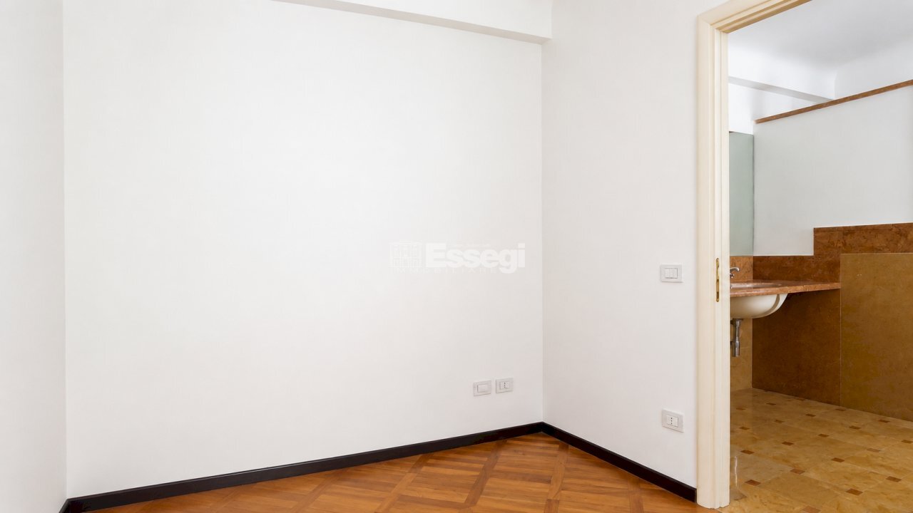 ufficio vicino al centro con ottime rifiniture - Ufficio Via Dante Alighieri 335, Lucca - foto 3