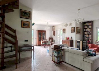 WhatsApp Image 2026-05-14 at 12.00.57 (3).jpg - Villa Villafranca in Lunigiana - photo 10