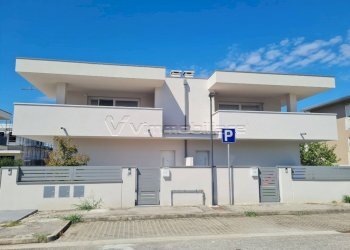 1787752968.jpg - Portion of a house Via Marinetti 137, Noventa Vicentina - photo 5
