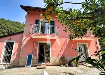 IMG_0815 - Villa Via Viarzo, Quiliano - foto 17