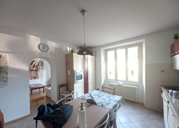 de9dc27e-5893-4f9d-a0d1-ce1854b62389 - Apartment Trento - photo 4