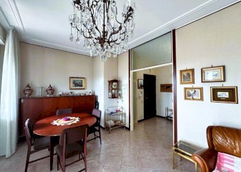 Soggiorno - Four-room apartment Via Giuseppe Carozzi 4, Milano (neighborhood Inganni) - photo 6