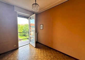 Camera 3 - Four-room apartment Via Giuseppe Carozzi 4, Milano (neighborhood Inganni) - photo 27