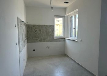06.jpeg - Appartamento Viale Aldo Moro 9, Benevento - foto 6