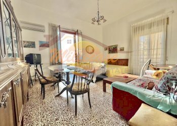 1f8811d1-7749-43a1-a777-da0ce53342b9 - Quadrilocale Via Agatocle, Siracusa - foto 1