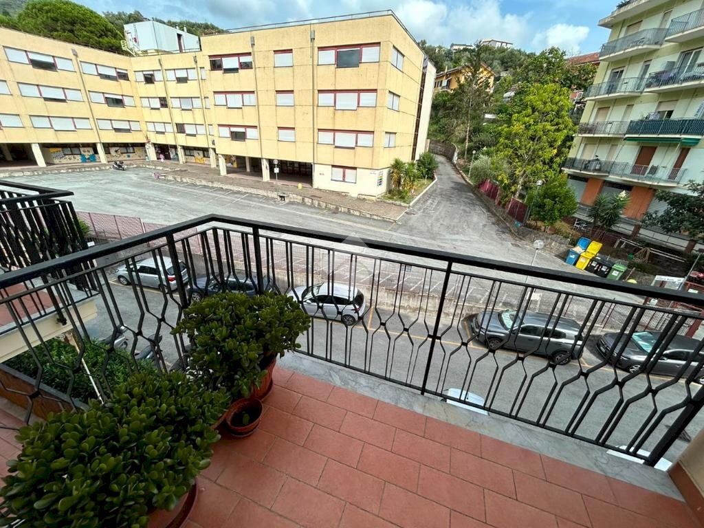 Trilocale Via Rizzo, Rapallo - foto 1