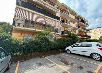 Trilocale Via Rizzo, Rapallo - foto 3