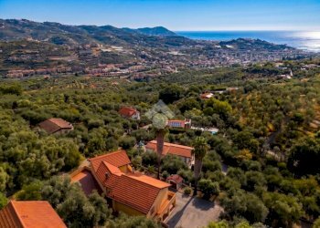 Villa Strada Civezza, Imperia - photo 1