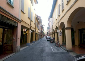 Bilocale Bologna (zona Centro Storico) - foto 1