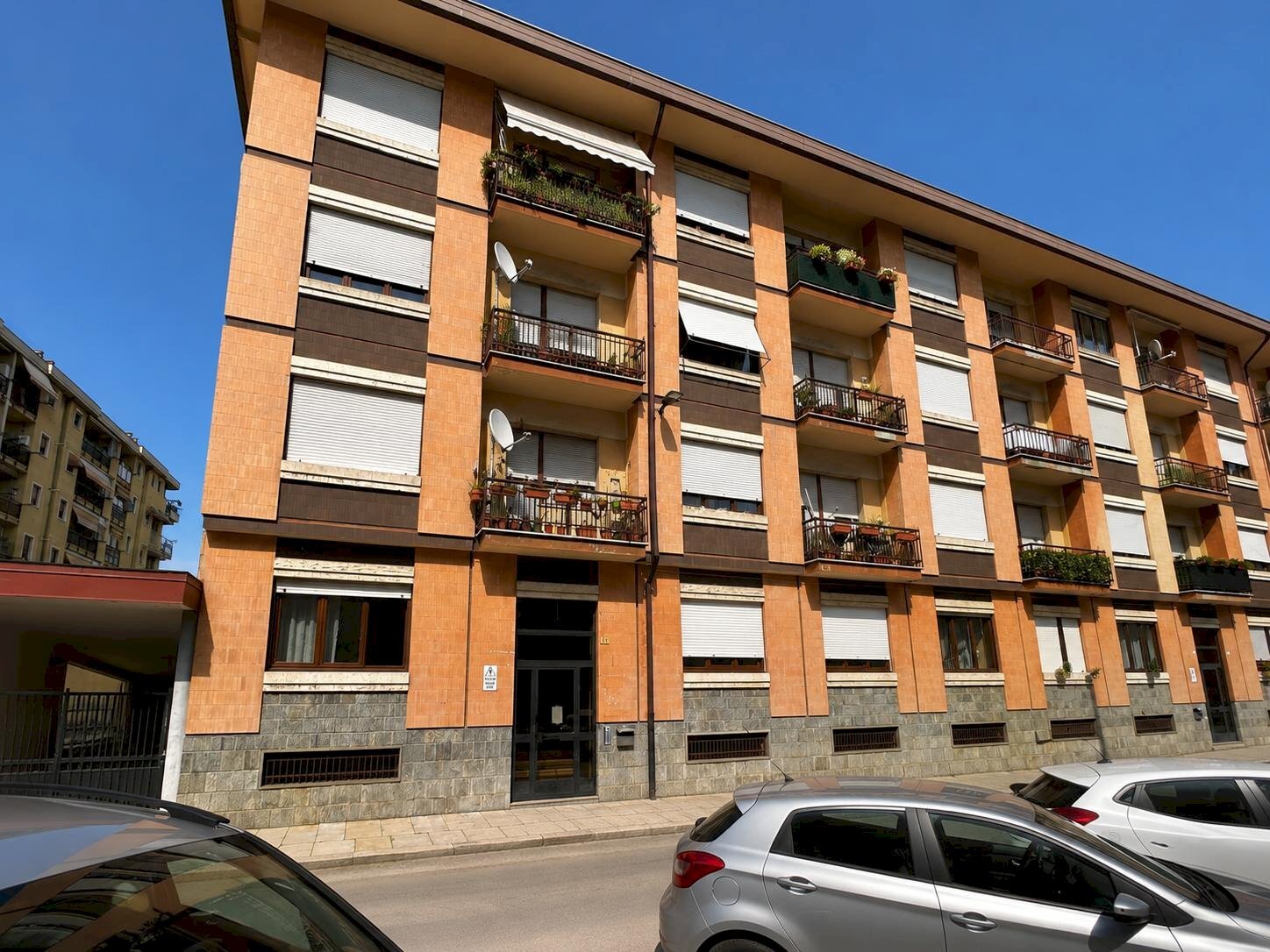 Two-room apartment Cuneo - photo 1