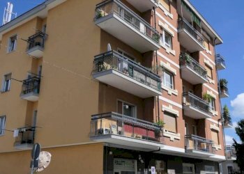 Two-room apartment Via Amedeo Avogadro, Cuneo (neighborhood Cuneo Nuova) - photo 1