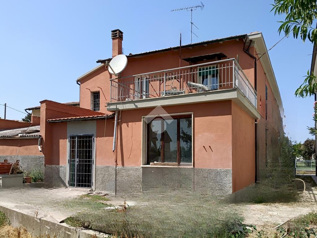 Three-room apartment Via sant' elena, Molinella - photo 2