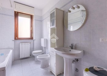 Appartamento Via S. Lorenzo, Ivrea - foto 26