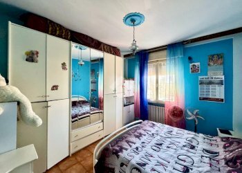 Three-room apartment Via Novy Jicin, Novellara - photo 12