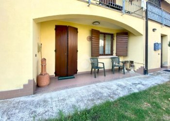 Four-room apartment Via cantone, Reggiolo - photo 2