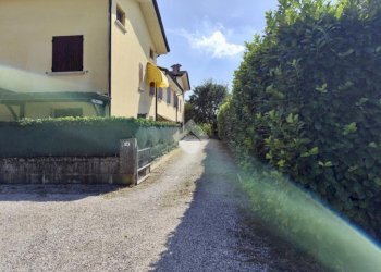 Four-room apartment Via cantone, Reggiolo - photo 24
