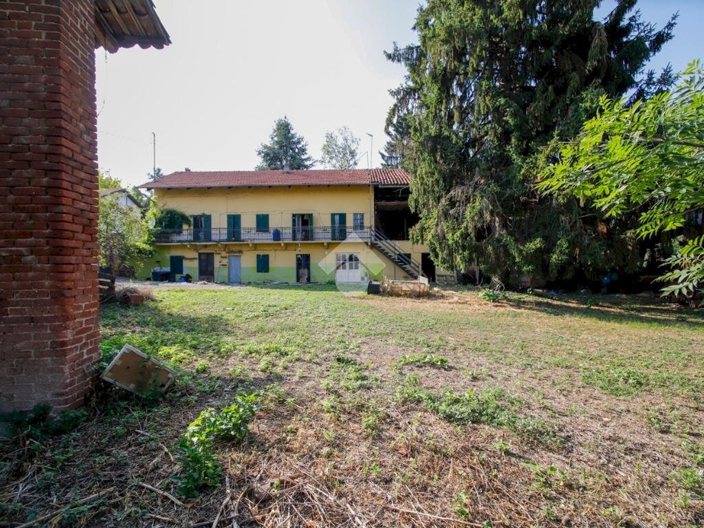 Independent house Via Rivarolo Beltrama, Lombardore - photo 3