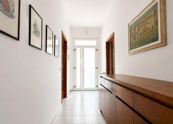 Four-room apartment Piazza Giacomo Mateotti, Santo Stefano di Magra - photo 4