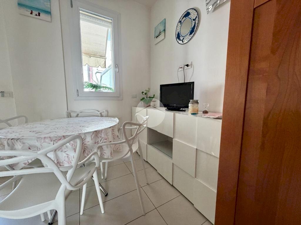 Bilocale Viale Regina Elena, Rimini - foto 3