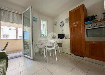 Bilocale Viale Regina Elena, Rimini - foto 2