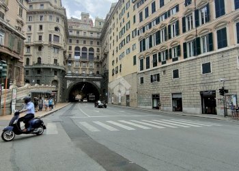 Negozio largo della zecca, Genova - foto 10
