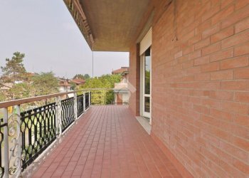 Three-family Villa Via Aleardo Aleardi, Reggio nell'Emilia - photo 6