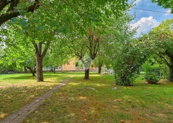 Three-family Villa Via Aleardo Aleardi, Reggio nell'Emilia - photo 1
