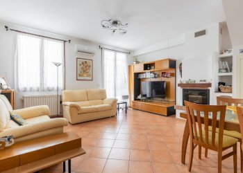 Villa Trifamiliare Via San Donato 247, Granarolo dell'Emilia - foto 1