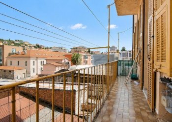 Apartment Via garessio, Imperia - photo 15