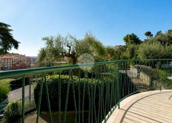Four-room apartment Via P. Costantino, Imperia - photo 5