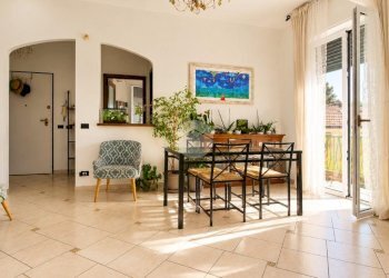 Four-room apartment Via P. Costantino, Imperia - photo 7