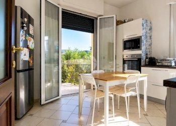 Four-room apartment Via P. Costantino, Imperia - photo 9
