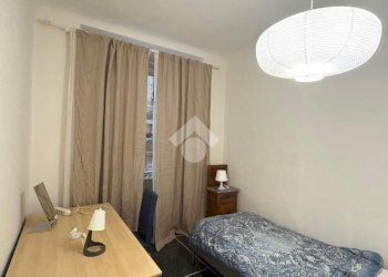 Four-room apartment Via di S. Bernardo, Genova (neighborhood Centro Storico) - photo 18