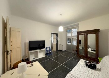 Four-room apartment Via di S. Bernardo, Genova (neighborhood Centro Storico) - photo 24